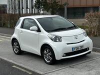 TOYOTA IQ