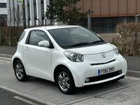 TOYOTA IQ