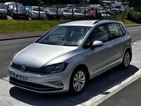 VOLKSWAGEN GOLF SV